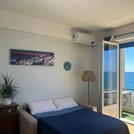 Apartamento Vista Mare Savona Exterior foto