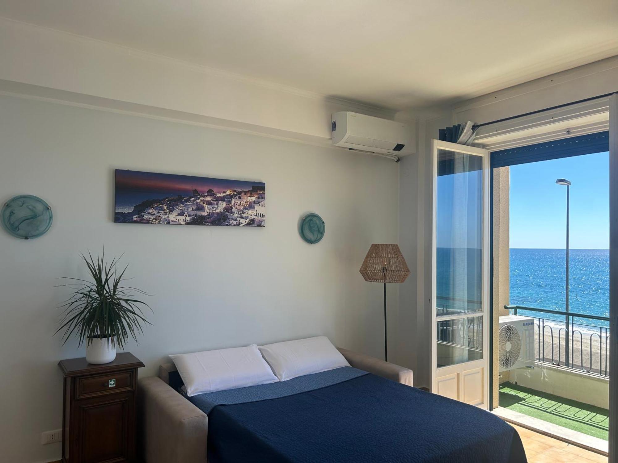 Apartamento Vista Mare Savona Exterior foto