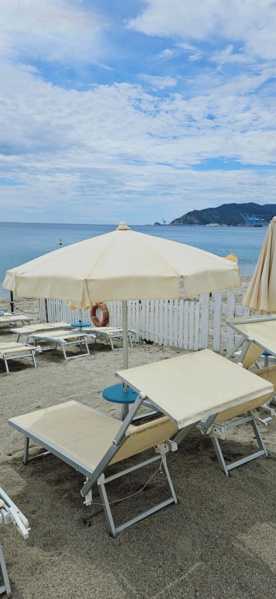 Apartamento Vista Mare Savona Exterior foto